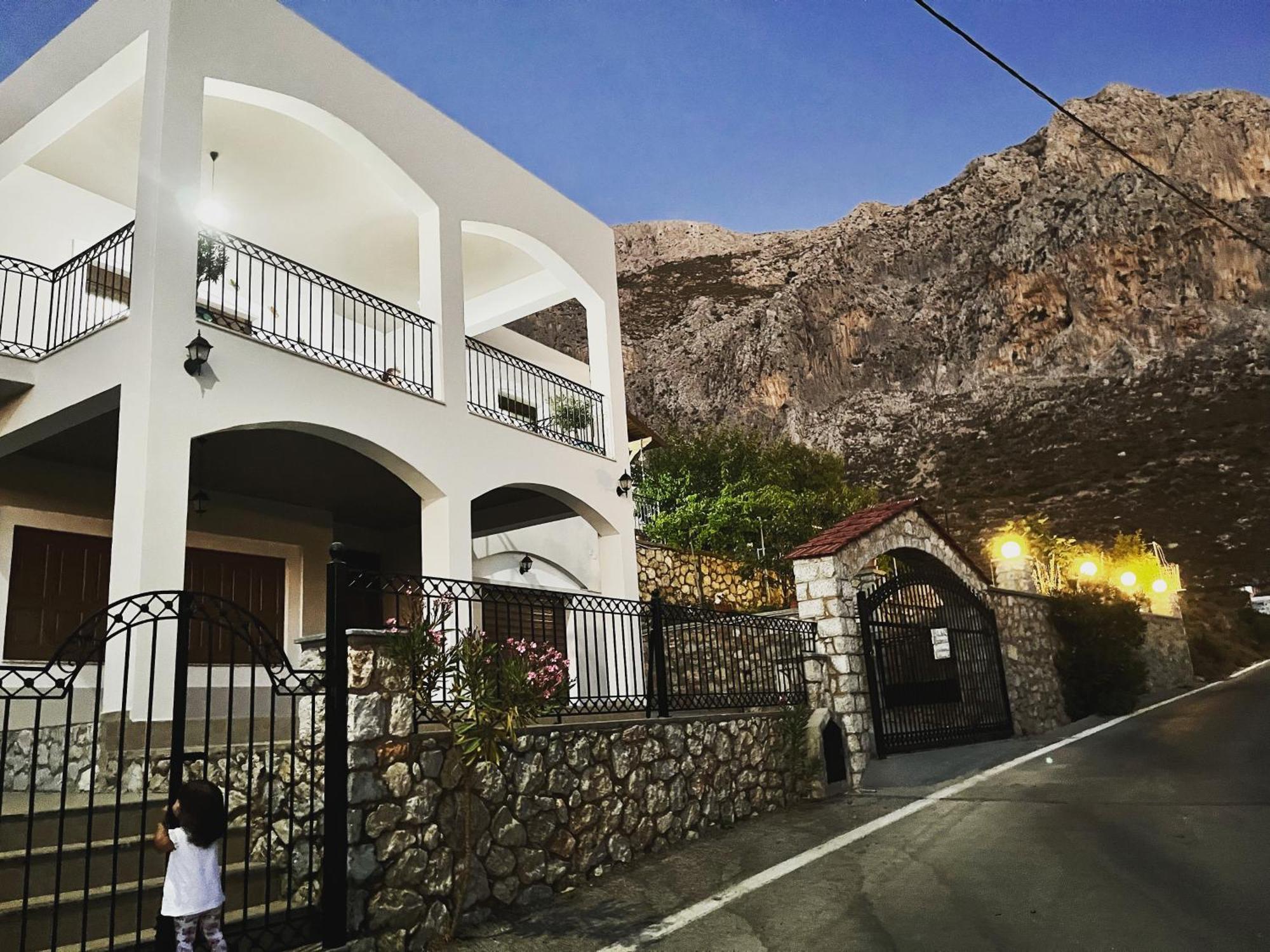 Villa-Skalia / Kalymnos House Ngoại thất bức ảnh